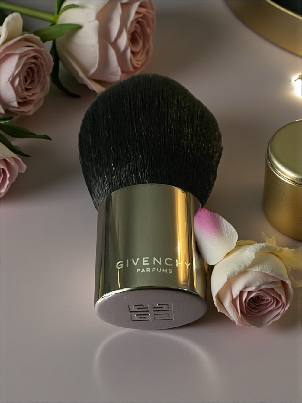 Givenchy kabuki brush brand new in box!